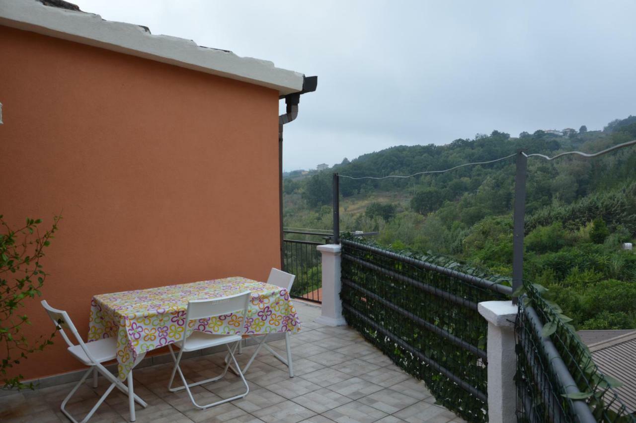 La Casa Di Zia Nina Villa Campolattaro Exterior photo
